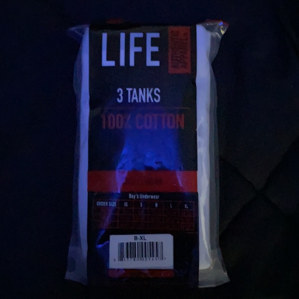 Tanks - Picture 2 of 6